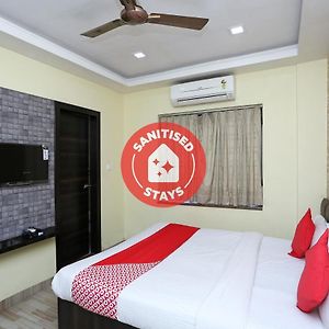 Oyo 7790 Hotel Royal Height